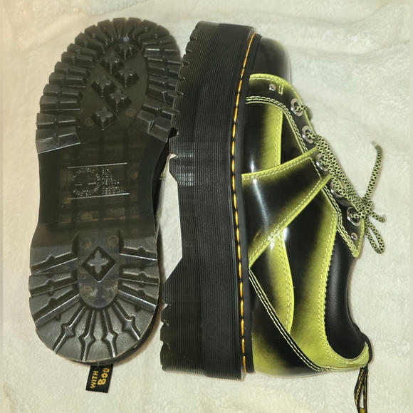 Dr. Marten 5-Eye Max Distressed Leather Platform Shoes in Lime Green Arcadia - Picture 1 of 10